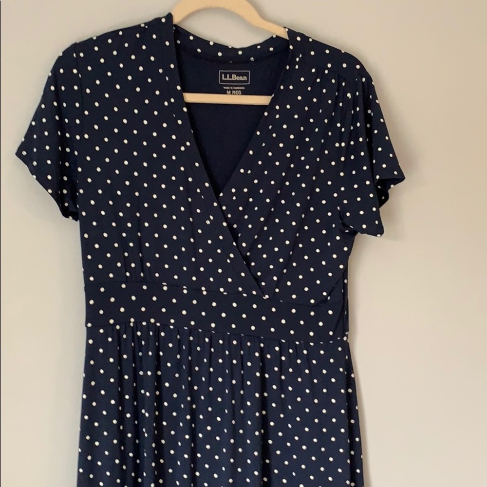 Llbean medium navy and white polka dot dress